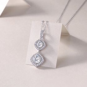 1Snowy Wonderland - A Fashionable And Luxurious Diamond Jewelry Pendant Set With 1-carat Moissanite S925 Sterling Silver And Platinum Plating Pro (Option: 1carat)