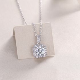 1Dawn Light - A Fashionable And Luxurious Diamond Jewelry Pendant Set With 1-carat Moissanite S925 Sterling Silver And Platinum Plating Prohibit (Option: 1carat)