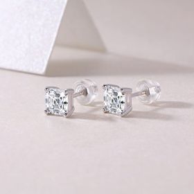 1Unrestrained - A Fashionable And Luxurious Diamond Jewelry Piece Set With Square Moissanite S925 Sterling Silver And Platinum-plated Pendant Pro (Option: A pair)